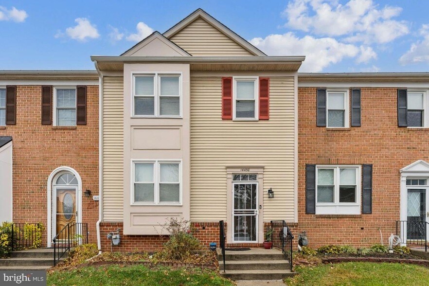 14430 Bakersfield Ct in Silver Spring, MD - Foto de edificio