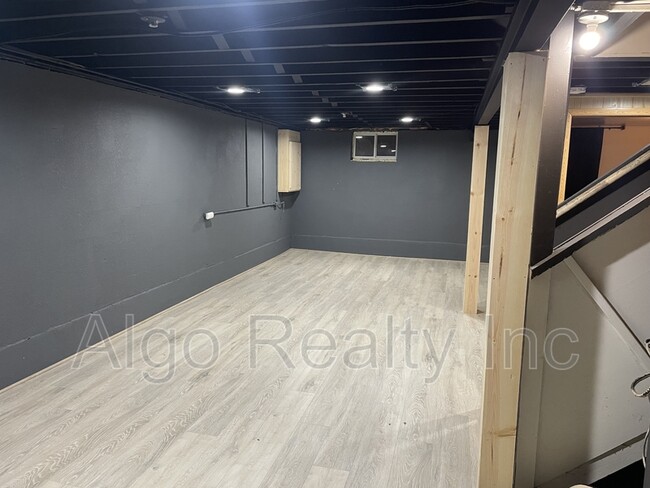 3547-3549 Halifax Ave N in Minneapolis, MN - Building Photo - Building Photo
