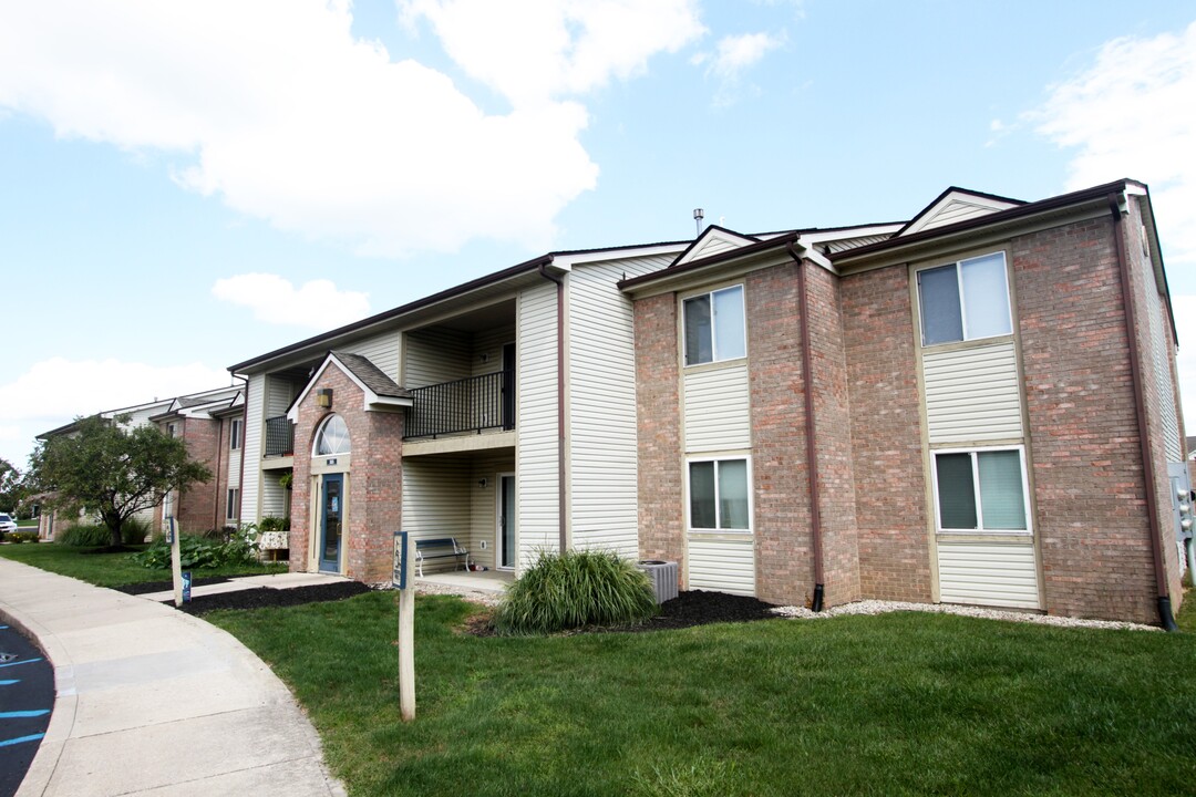 Walnut Manor Apartments in Muncie, IN - Building Photo