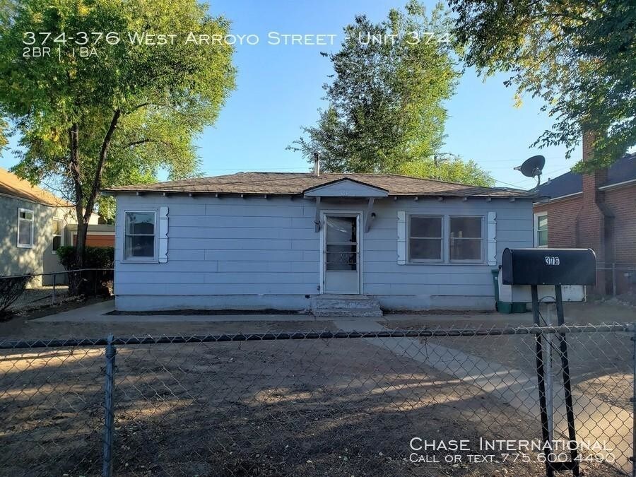 374 W Arroyo St in Reno, NV - Building Photo