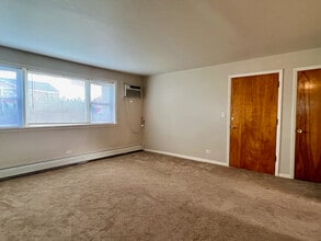 637 Pasadena Ave in Beecher, IL - Building Photo - Building Photo