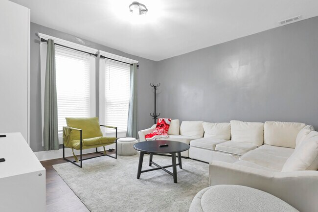 property at 2-962 N 4th St