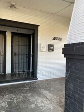 202-208 W Oak St in Stockton, CA - Building Photo - Building Photo