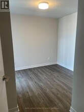 25 Nicholas Ave in Toronto, ON - Building Photo - Building Photo