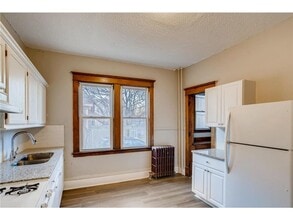1414 Golden Valley Rd in Minneapolis, MN - Building Photo - Building Photo