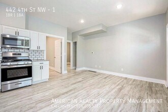 442 4th St NW in Grand Rapids, MI - Building Photo - Building Photo