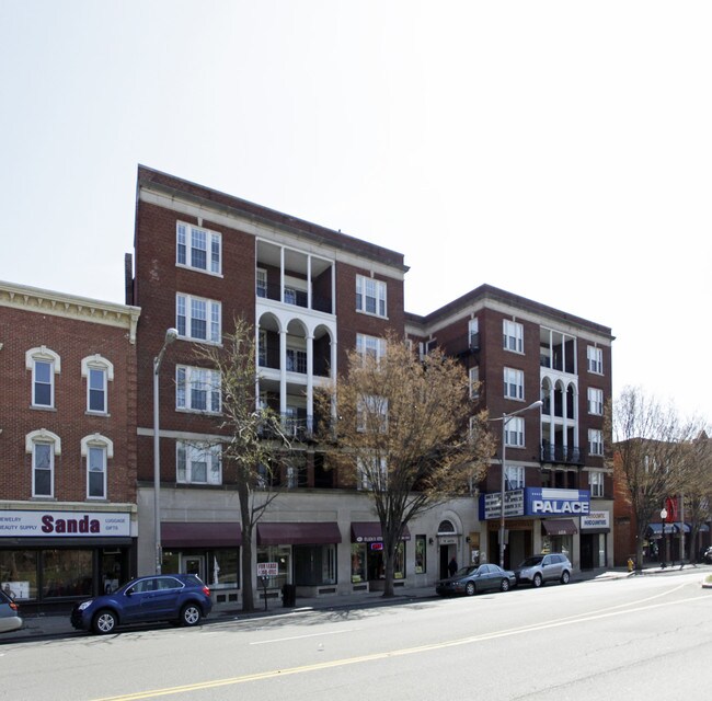 The Martha in Danbury, CT - Building Photo - Building Photo