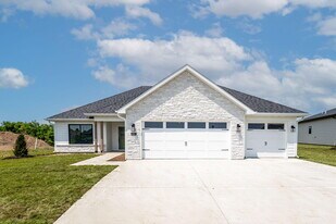 4505 Chambers Bay Dr in Columbia, MO - Building Photo