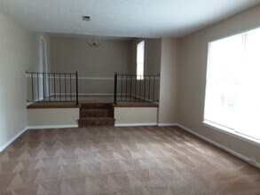 6831 Buttermere Dr in Fayetteville, NC - Building Photo - Building Photo