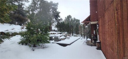 1317 Pinetree Dr in Frazier Park, CA - Building Photo - Building Photo