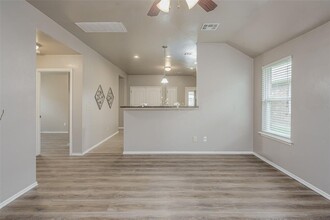 8113 Frye Ln in Oklahoma City, OK - Building Photo - Building Photo
