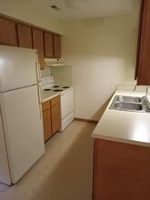 Betty Jane Apartments in London, KY - Building Photo - Building Photo