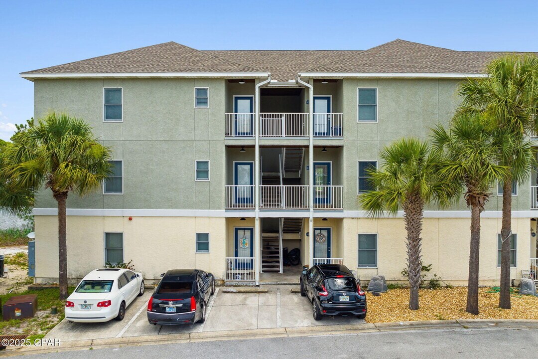 214 Bonita Cir in Panama City, FL - Building Photo