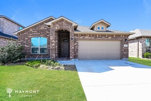 1028 Nelson Pl, Unit B in Burleson, TX - Building Photo