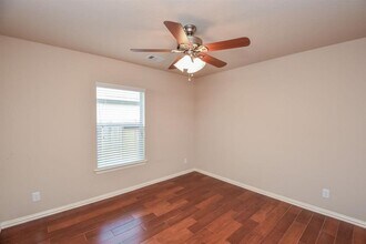 11206 Barker Park Ct in Cypress, TX - Building Photo - Building Photo