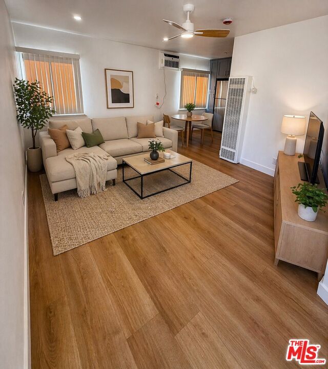 property at 5530 Bonner Ave