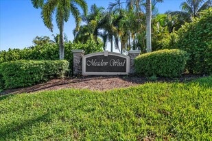 15575 Woodmar Ct in Wellington, FL - Building Photo