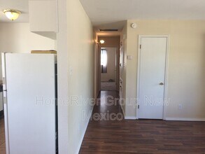 10116 Matthew Ave NE in Albuquerque, NM - Building Photo - Building Photo