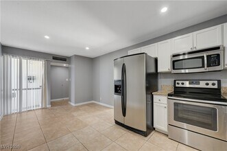 6413 Bannock Way in Las Vegas, NV - Building Photo - Building Photo