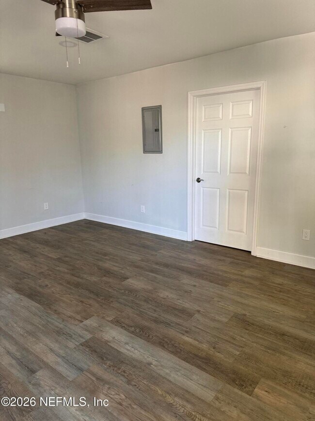 2357 College St in Jacksonville, FL - Building Photo - Building Photo