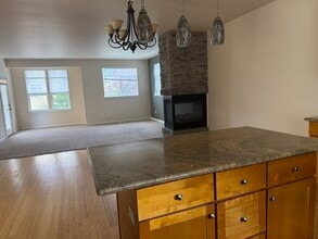 11118 Paine Field Way in Everett, WA - Building Photo - Building Photo