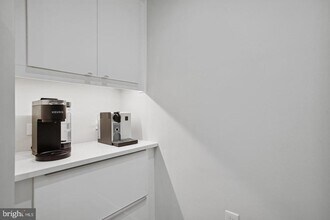 501 Sunset Terrace in Leesburg, VA - Building Photo - Building Photo