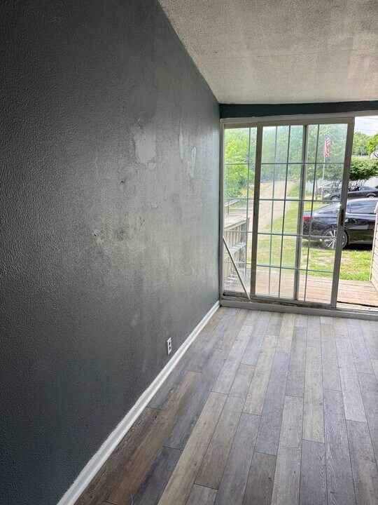 262 W Main St in Newark, OH - Building Photo