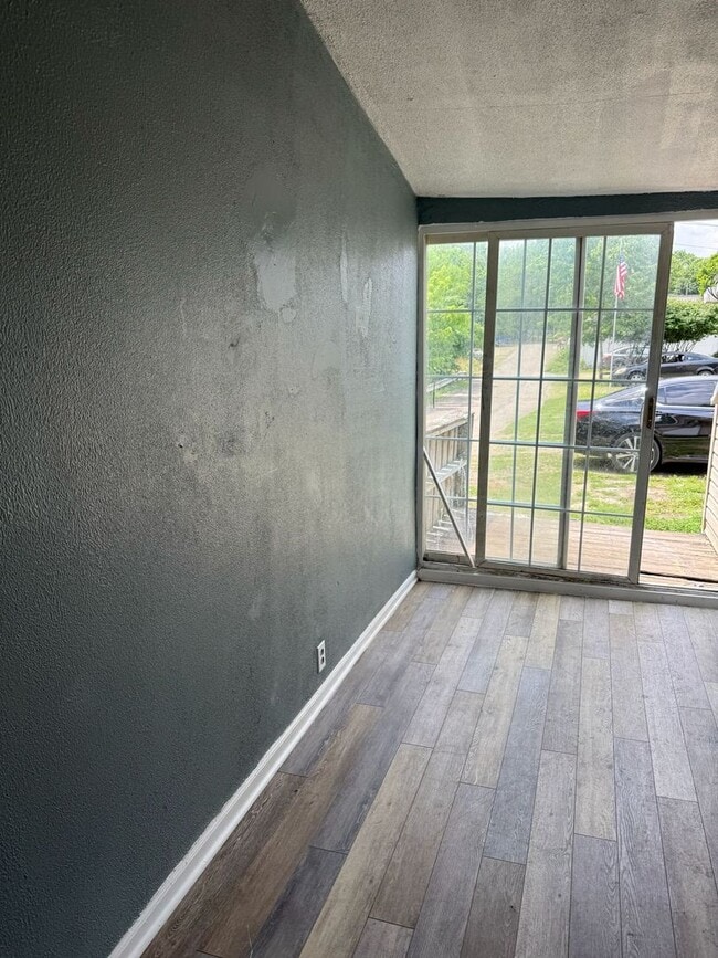 property at 262 W Main St