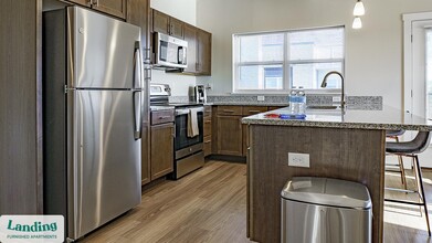 9906 Runway Dr in Indianapolis, IN - Building Photo - Building Photo
