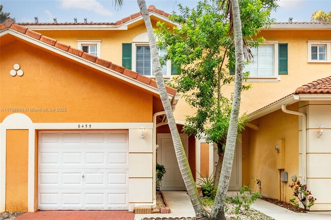 6455 Catalina Ln