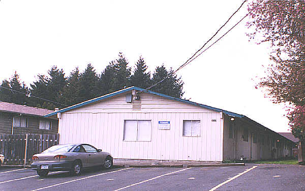 North Portion Of Tyee Apartments in Beaverton, OR - Building Photo - Building Photo