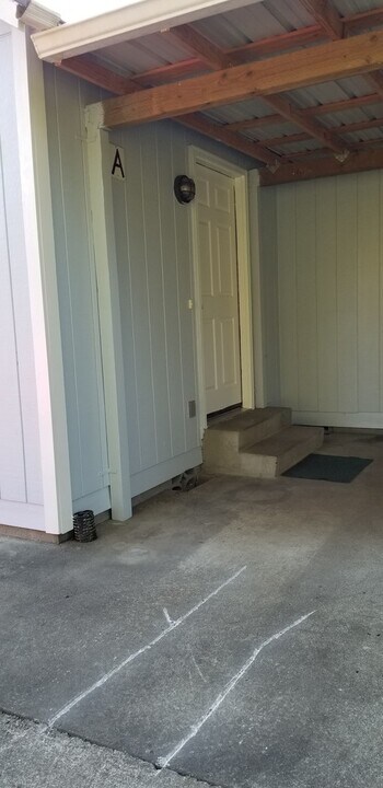 18112 Moon Rd SW in Rochester, WA - Building Photo