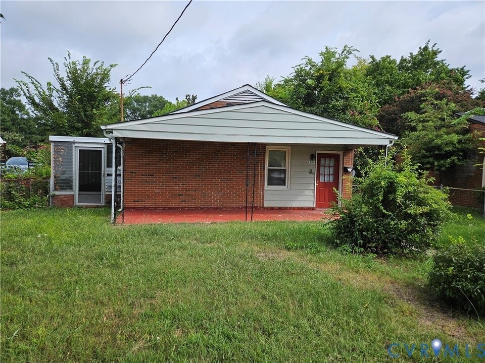 2206 Ford Ave in Richmond, VA - Building Photo