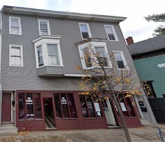 94 River St, Unit 2 in Cambridge, MA - Building Photo