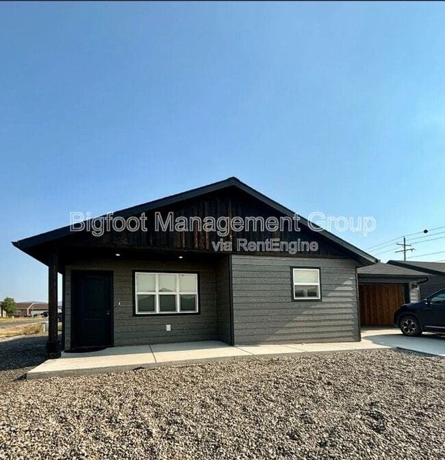 property at 7995 Avocet Dr