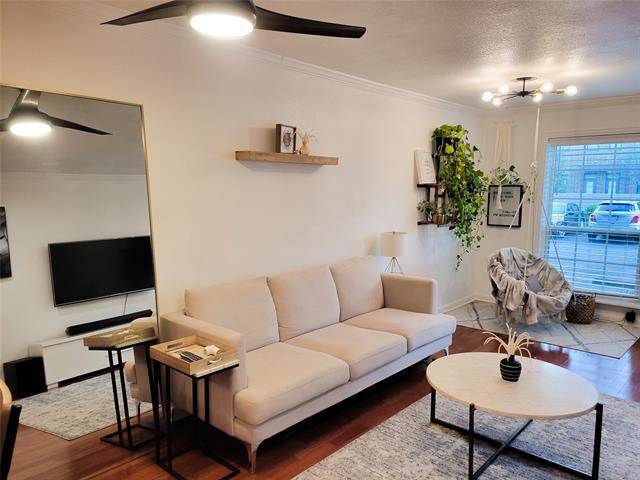 5326 Fleetwood Oaks Ave-Unit -149 in Dallas, TX - Building Photo