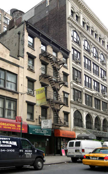 135 W 28th St in New York, NY - Foto de edificio