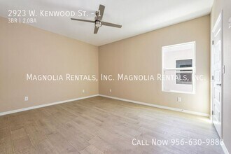 2923 W Kenwood St in Edinburg, TX - Foto de edificio - Building Photo