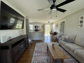 624 Amelon Rd in Madison Heights, VA - Building Photo - Building Photo
