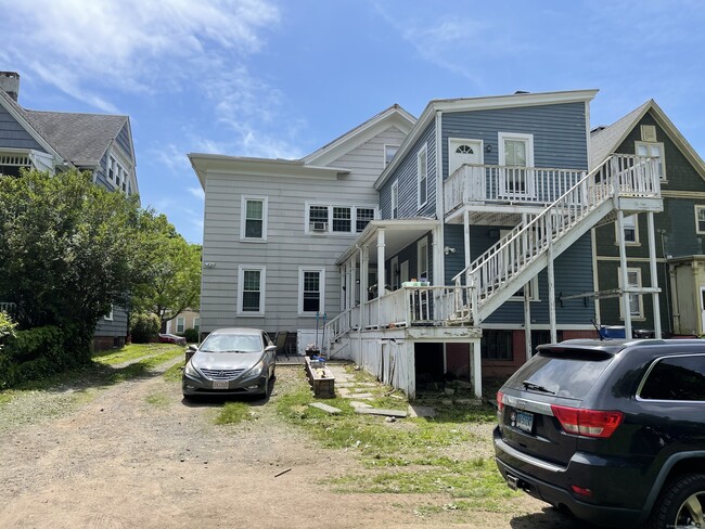 279 Humphrey St in New Haven, CT - Foto de edificio - Building Photo