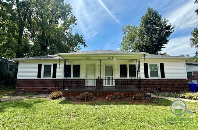 property at 121A White Oak Dr