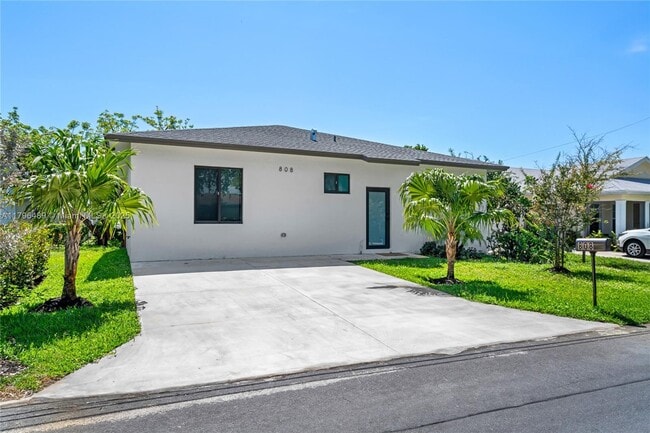 property at 808 NW 5th Terrace