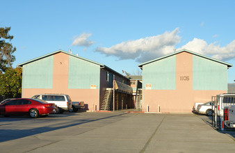 1103-1105 E Laurel Dr in Salinas, CA - Building Photo - Building Photo