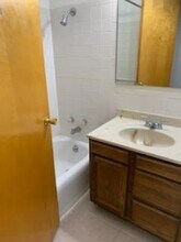 8022 Rahke Rd in Indianapolis, IN - Building Photo - Building Photo