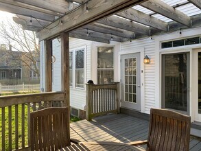 88 N Prospect St, Unit 88B in Burlington, VT - Building Photo - Building Photo