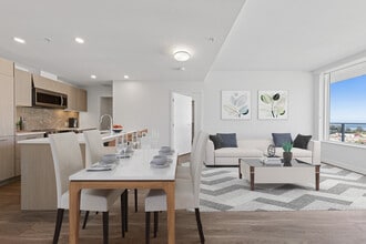Gateway Residences at Park Royal in West Vancouver, BC - Building Photo - Building Photo