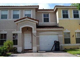 16624 SW 47th Terrace in Miami, FL - Building Photo