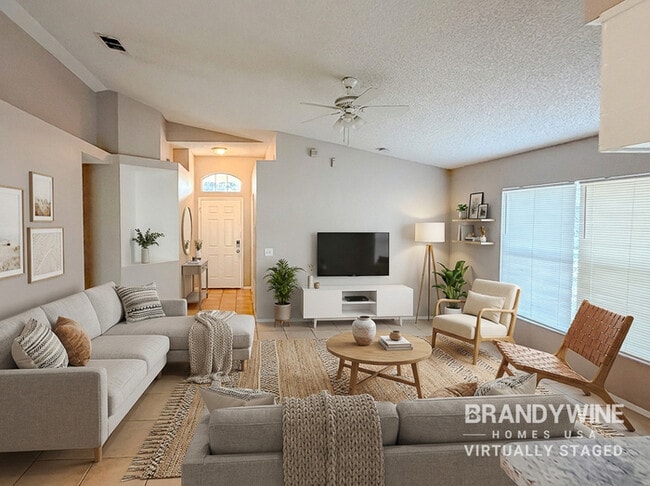 3314 Lake Tiny Cir in Orlando, FL - Building Photo - Building Photo