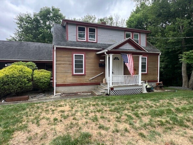 166 Main St in Swansea, MA - Building Photo