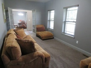 9149 Hill Rd S in Pickerington, OH - Building Photo - Building Photo